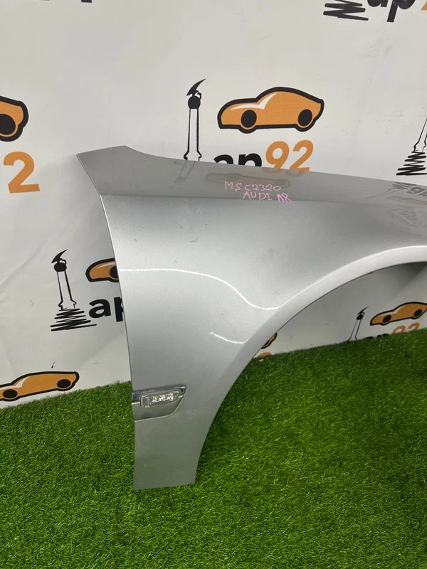 Крыло переднее правое Audi A8 D3 BVJ 2006 - миниатюра 2