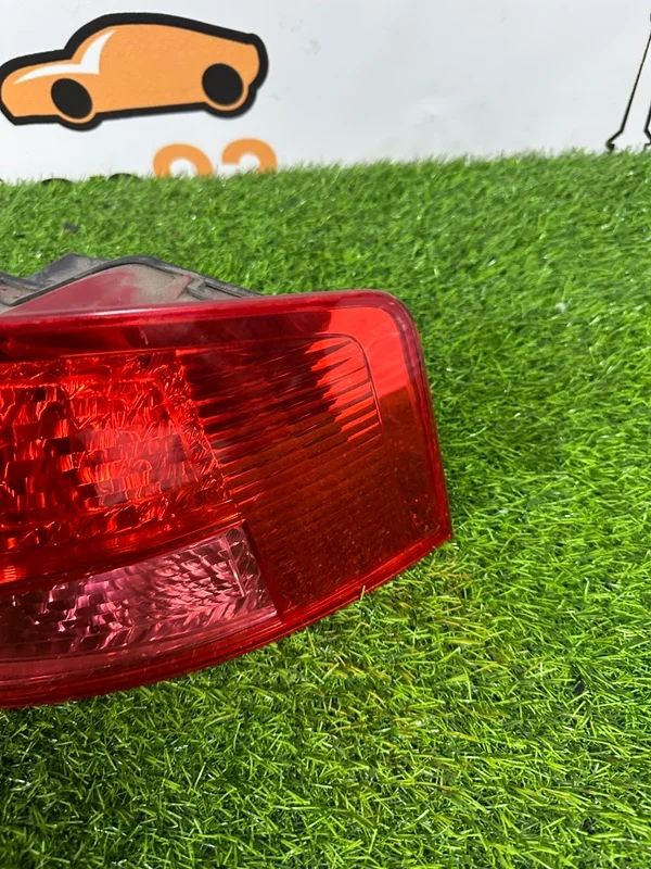 Стоп-сигнал правый Audi A8 D3 BVJ 2006 - миниатюра 3