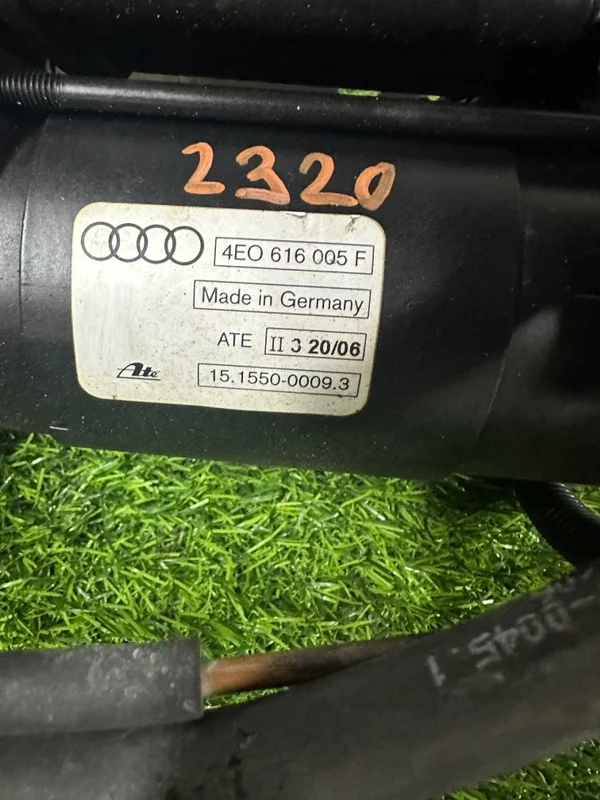 Компрессор подвески Audi A8 D3 BVJ 2006 - миниатюра 9