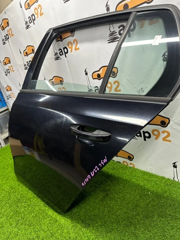 Дверь боковая задняя левая Volkswagen Golf MK6 - миниатюра 3