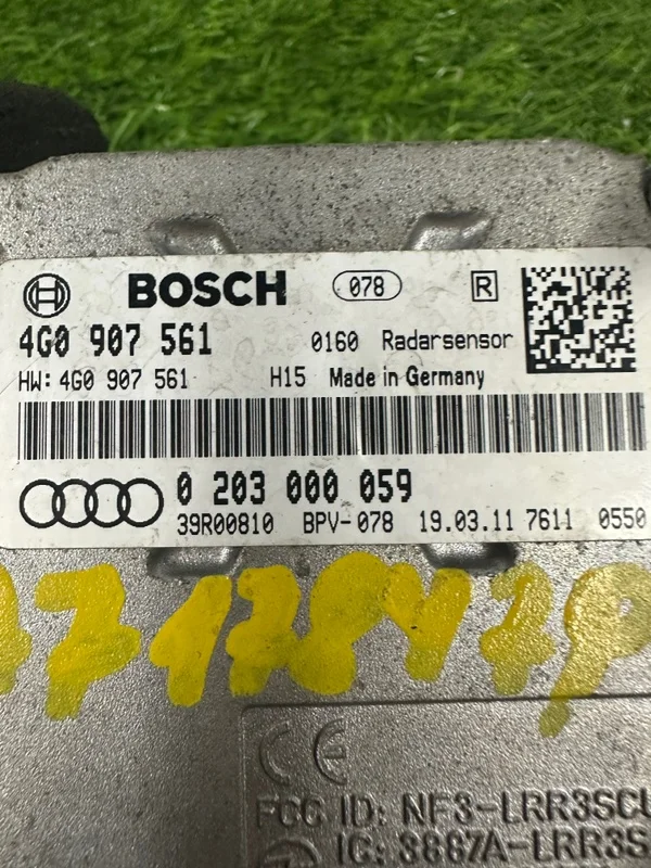 Датчик радарный правый Audi A6 C7 2013 - миниатюра 8