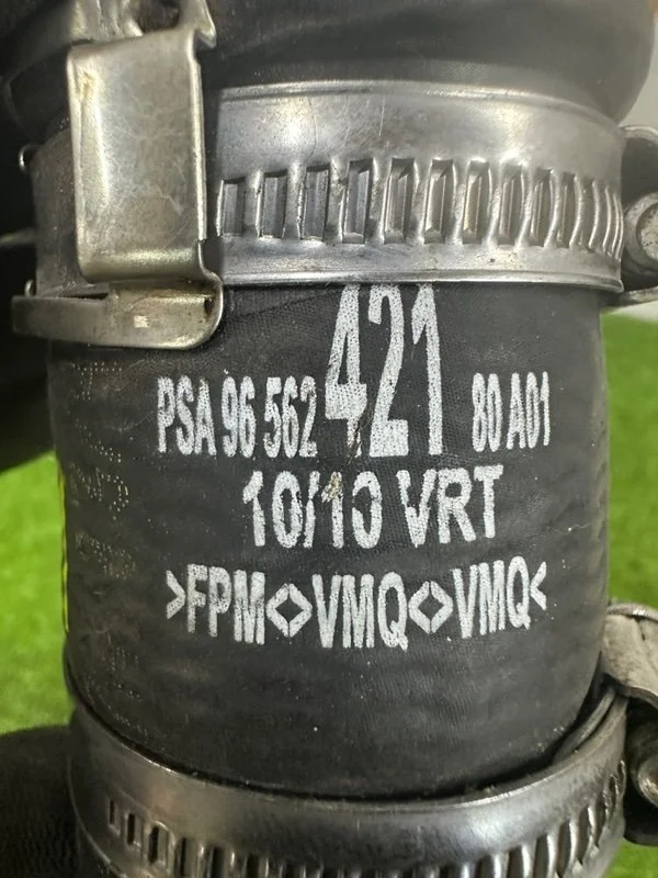 Патрубок интеркулера PEUGEOT 3008 EP6CDT (5F02) 65 - миниатюра 6