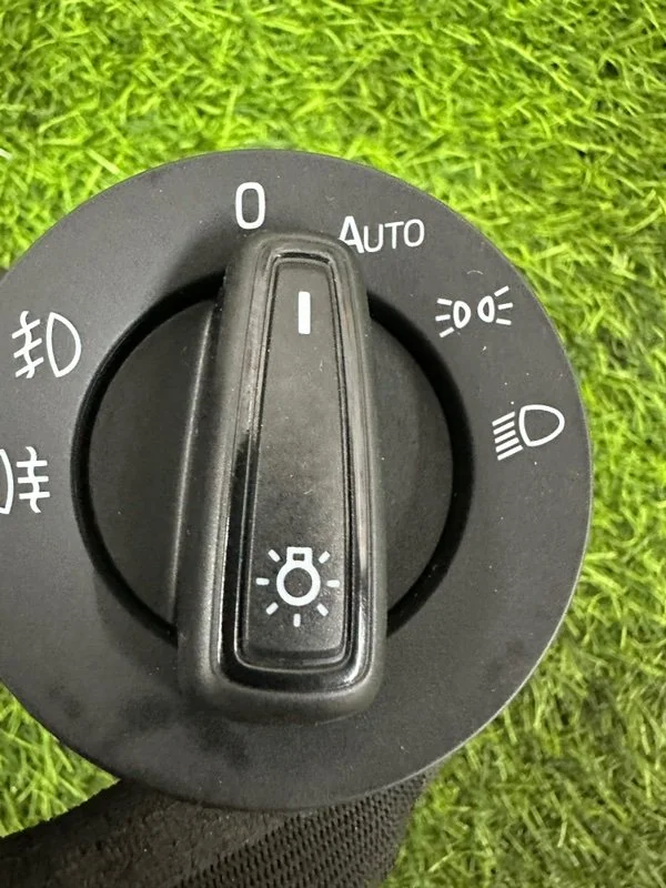 Переключатель света Skoda Octavia A7 CHPA 2014 - миниатюра 6