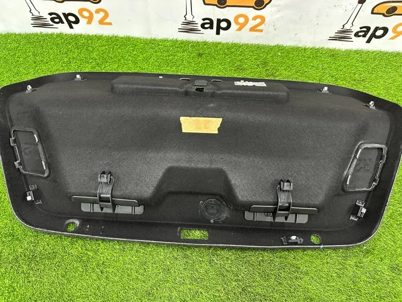 Обшивка крышки багажника Volkswagen Passat B7 CDAA - миниатюра 7