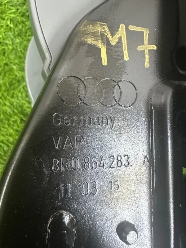 Подлокотник Audi Q5 8R CNCD 2015 - миниатюра 8