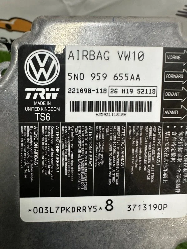 Блок упраления AIRBAG Volkswagen Passat B7 CDAA - миниатюра 8