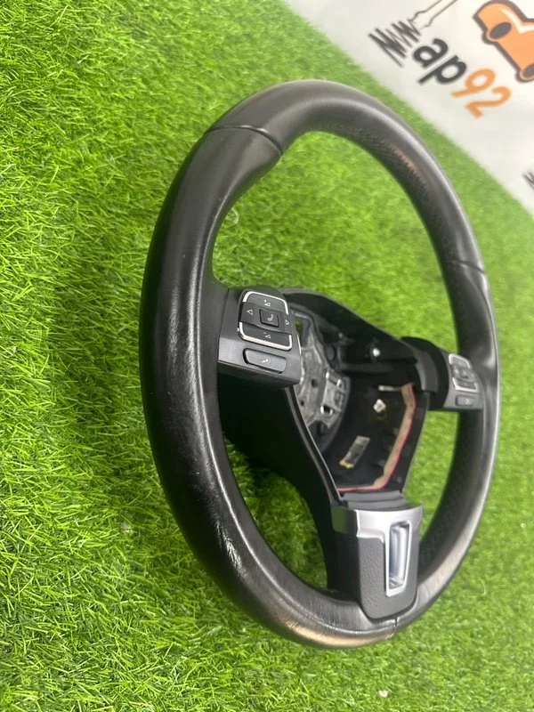 Руль Volkswagen Passat B7 CDAA 2013 - миниатюра 7