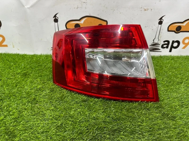 Стоп-сигнал левый Skoda Octavia A7 CHPA 2014 - миниатюра 2