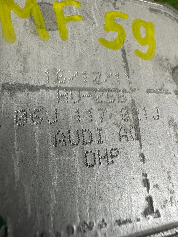 Кронштейн генератора Audi A5 8T CDNC 2012 - миниатюра 8
