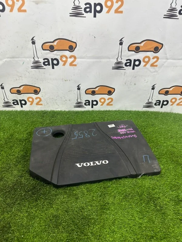Декоративная крышка двигателя VOLVO c30 B4204S3 - изображение 1