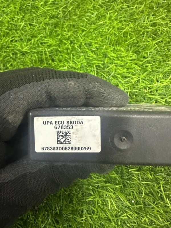 Блок управления парктроником Skoda Octavia A5 BKD - миниатюра 8
