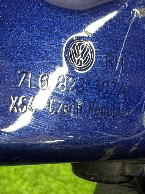 Петля капота правая Volkswagen Touareg GP BKS 2007 - миниатюра 5