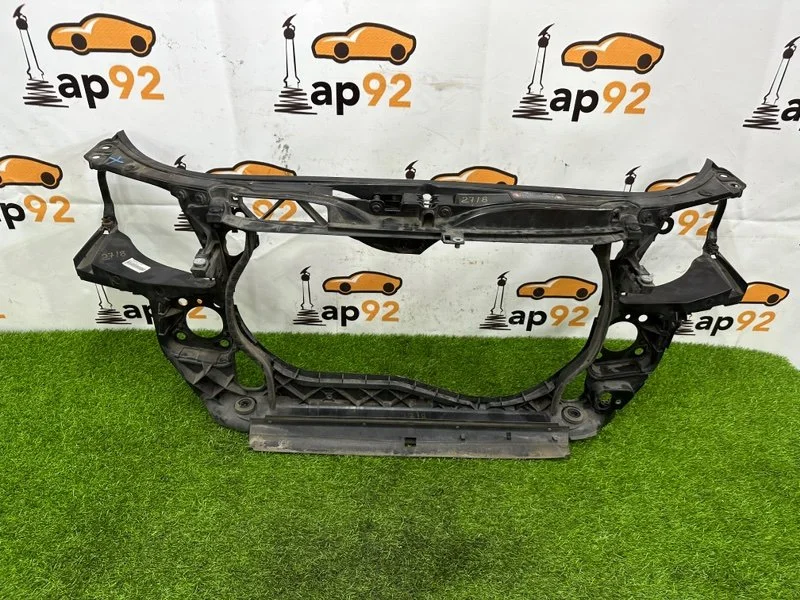 Рамка радиатора Audi A4 B7 BFB 2008 - миниатюра 2