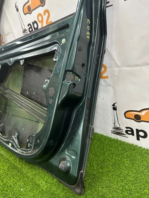 Дверь боковая передняя правая Skoda Octavia A5 BKD - миниатюра 9