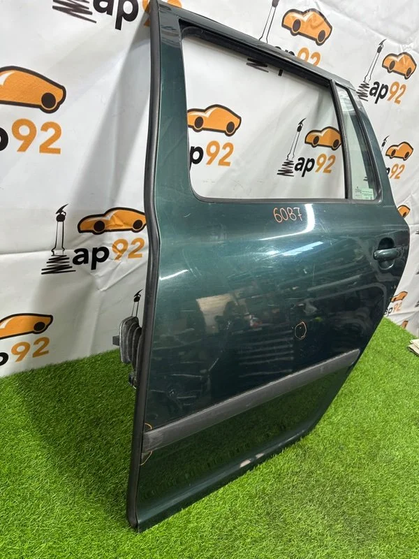 Дверь боковая задняя левая Skoda Octavia A5 BKD - миниатюра 4