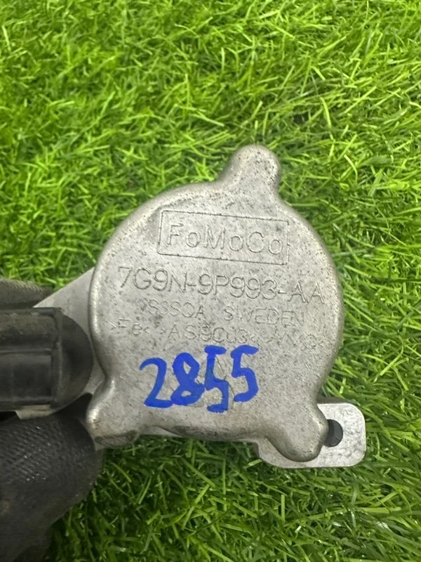 Демфер впускного коллектора VOLVO c30 B4204S3 2012 - миниатюра 6