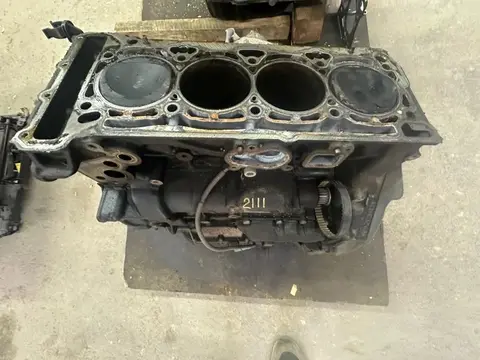 Блок цилиндров Audi A4 8K CDHB 1.8 2009