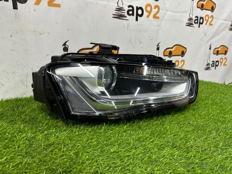 Фара ксеноновая правая Audi A4 8K CDNB 2014 - миниатюра 4