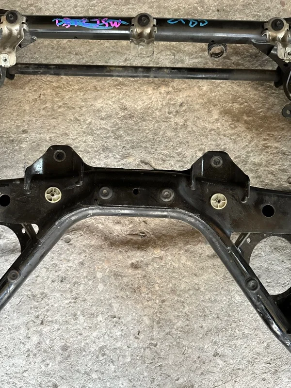 Балка подвески передняя BMW 1-series F20 N13B16A - миниатюра 4