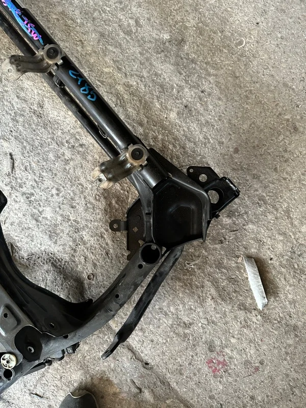 Балка подвески передняя BMW 1-series F20 N13B16A - миниатюра 5