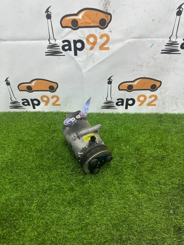 Компрессор кондиционера VOLVO c30 B4204S3 2012 - изображение 1