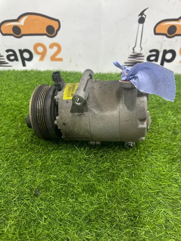 Компрессор кондиционера VOLVO c30 B4204S3 2012 - миниатюра 4