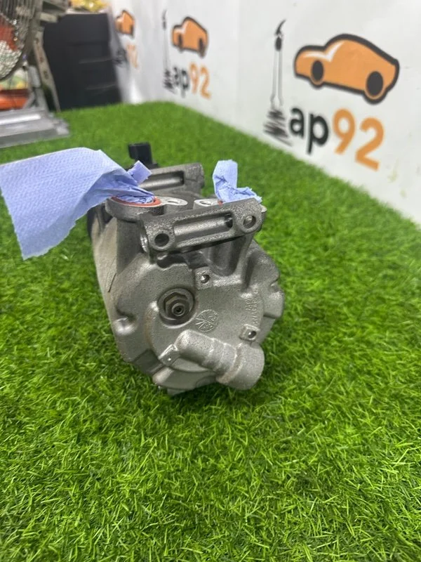 Компрессор кондиционера VOLVO c30 B4204S3 2012 - миниатюра 5