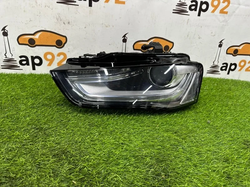 Фара ксеноновая левая Audi A4 8K CDNB 2014 - миниатюра 2