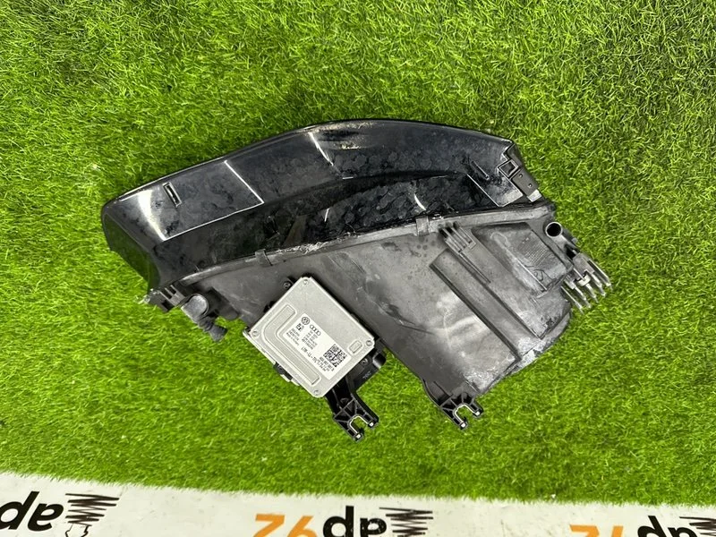Фара ксеноновая левая Audi A5 8T CDNC 2011 - миниатюра 9