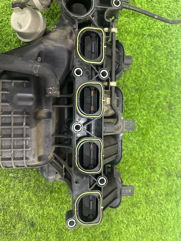 Коллектор впускной VOLVO c30 B4204S3 2012 - миниатюра 7