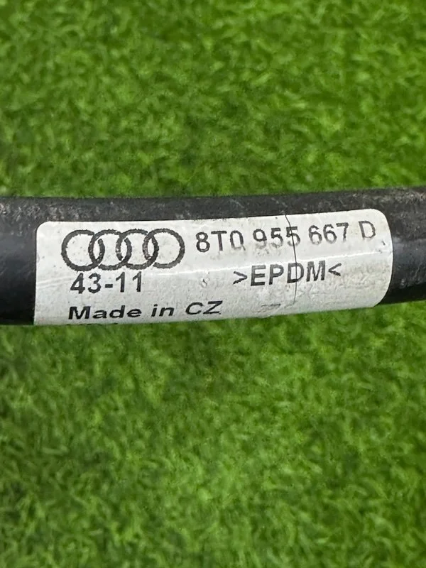 Шланг омывателя фар Audi A5 8T CDNC 2011 - миниатюра 8