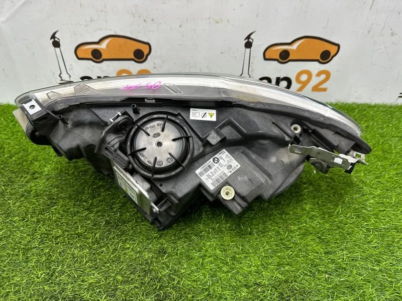 Фара ксеноновая правая BMW 1-series F20 N13B16A - миниатюра 10