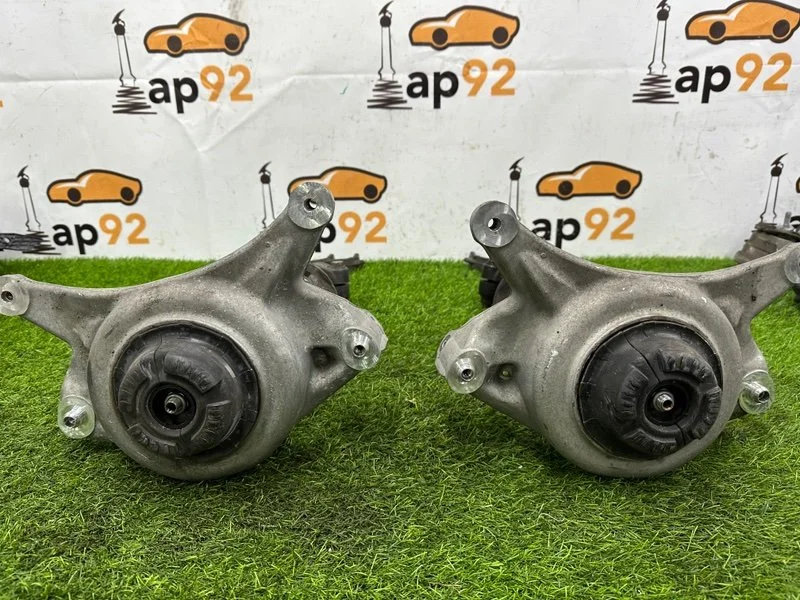 Стойка подвески передняя Audi A5 8T CDNC 2011 - миниатюра 4