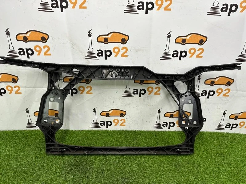 Рамка радиатора Audi A5 8T CDNC 2011 - миниатюра 6