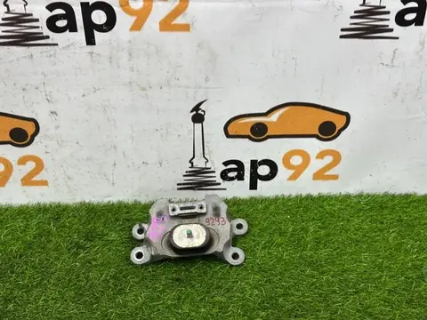 Опора АКПП Audi A4 8K CDNB 2014