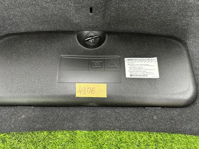 Обшивка крышки багажника BMW 5-series F10 N55B30A - миниатюра 4