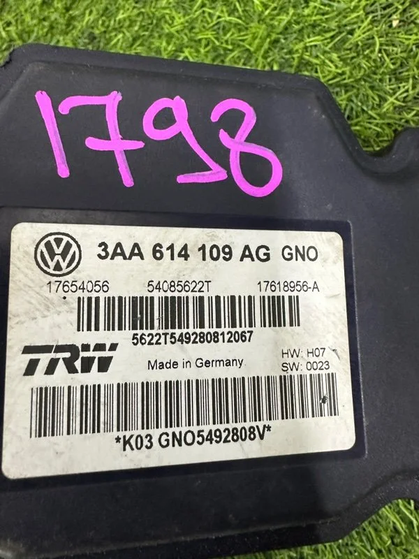 Блок ABS Volkswagen Passat B7 CAXA 2012 - миниатюра 9