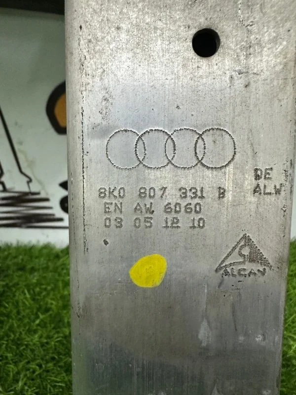 Усилитель бампера задний Audi A4 8K CDHB 2010 - миниатюра 6