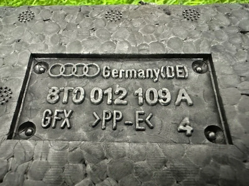 Пенопласт багажника Audi A4 8K CDHB 2010 - миниатюра 10