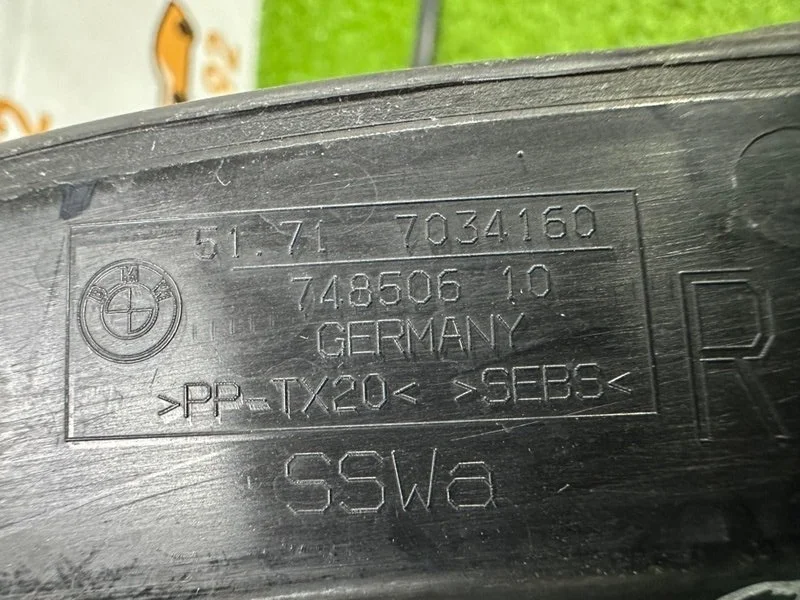 Водосток BMW 5-series E60 N52B30A 2006 - миниатюра 5