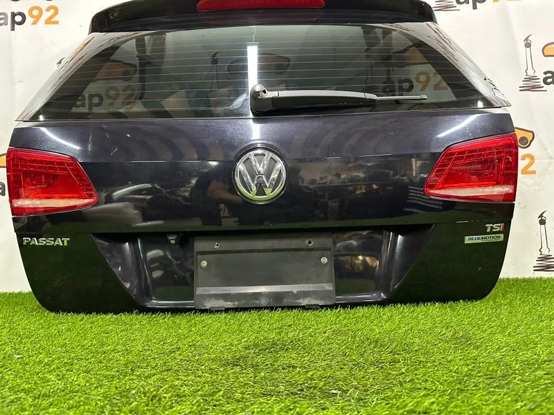 Крышка багажника Volkswagen Passat B7 CAXA 2012 - миниатюра 3