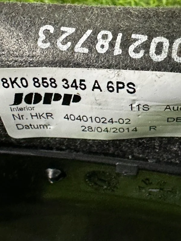 Кожух рулевой колонки Audi A4 8K CDNB 2014 - миниатюра 9