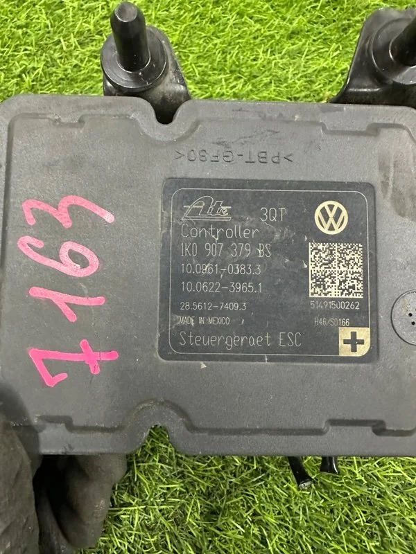 Блок ABS Volkswagen Passat B7 CFFB 2014 - миниатюра 10