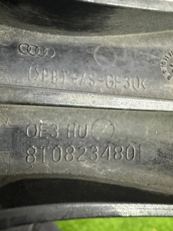 Крюк замка капота Audi A4 8K CDHB 2010 - миниатюра 7