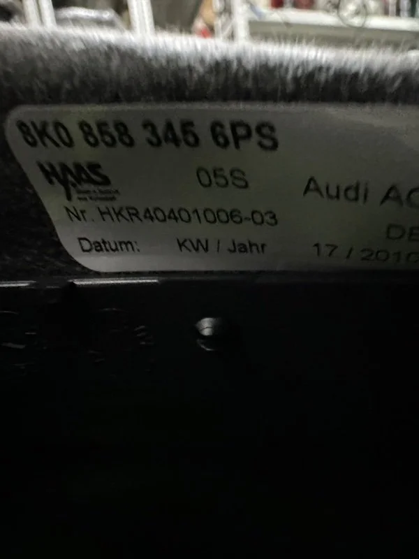 Кожух рулевой колонки Audi A4 8K CDHB 2010 - миниатюра 9