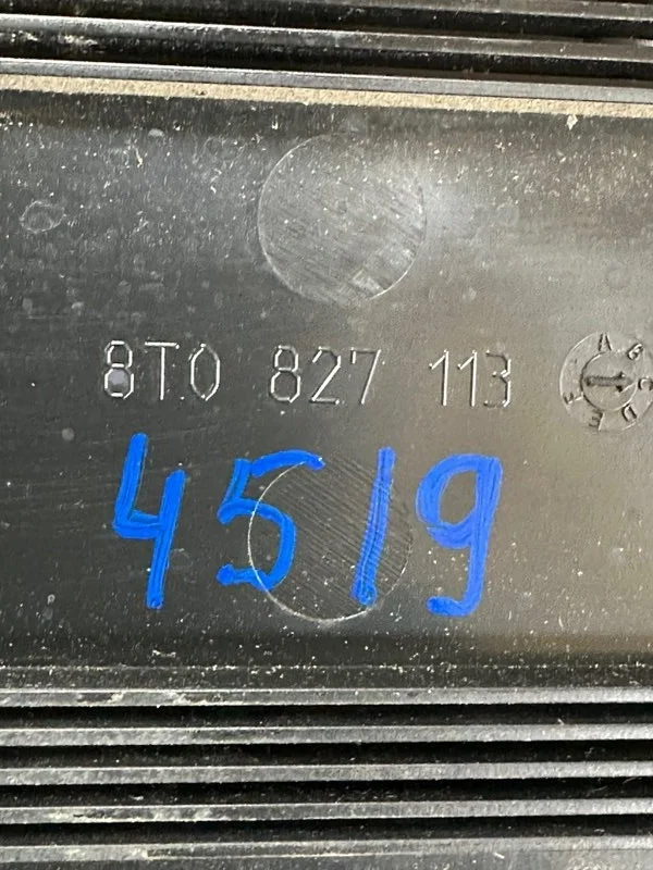 Площадка номерного знака задняя Audi A4 8K CDHB - миниатюра 7
