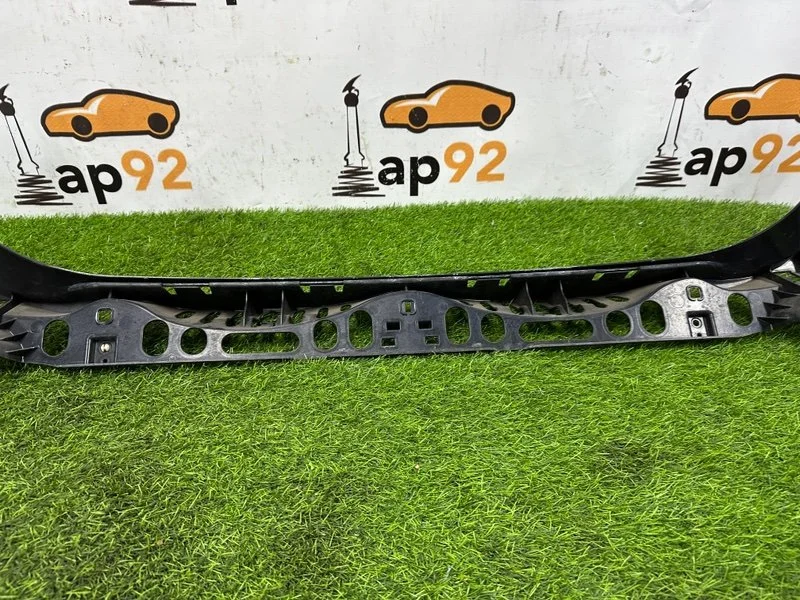 Крепление бампера заднее BMW 5-series F10 N55B30A - миниатюра 7