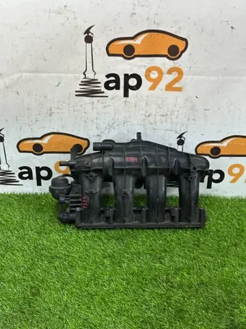 Коллектор впускной Audi A5 8T CDNC 2011