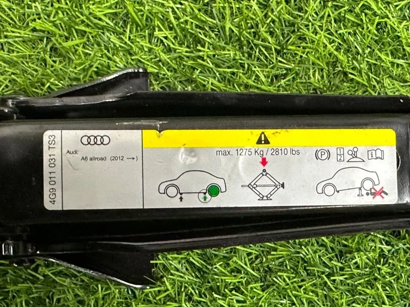Домкрат Audi A6 Allroad C7 CGWD 2014 - миниатюра 5