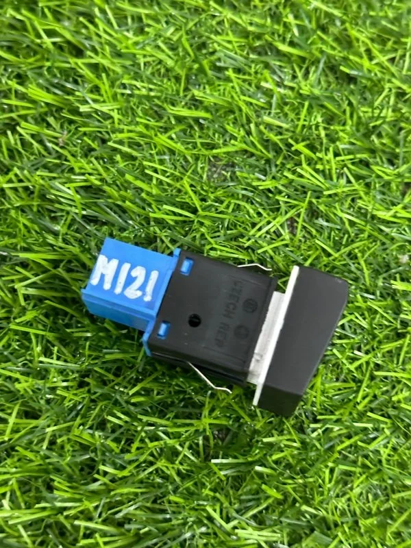 Кнопка Skoda Yeti 5L CFJA 2014 - миниатюра 3